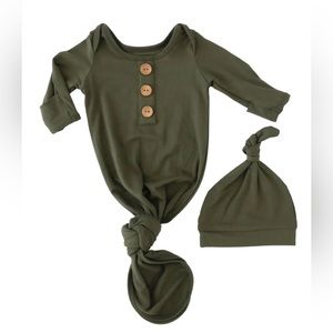 Caden Lane knotted outfit